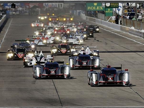 12 Stunden von Sebring 2012: Der Start. Foto:Auto-Medienportal.Net/Audi